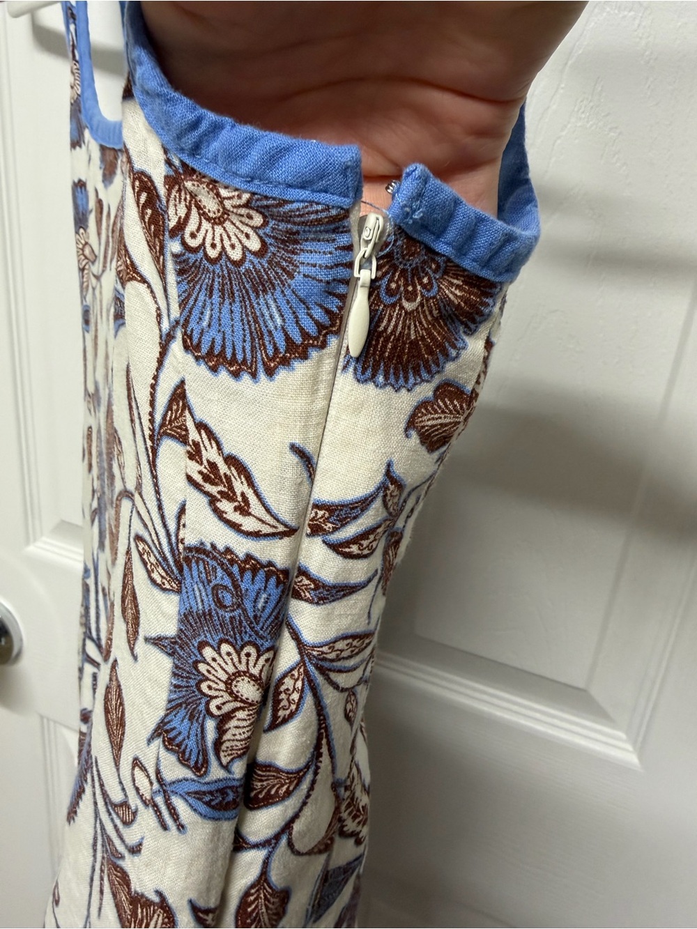 Mini Dress - Picture 6 of 7